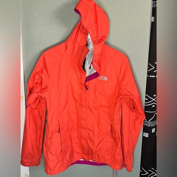 The North Face HyVent Jacket Medium - Picture 1 of 9